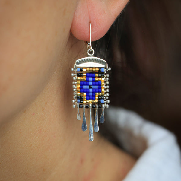 Short Cruces Earrings in Blues