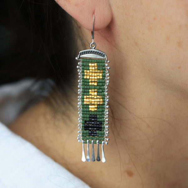 Long Golondrinas Earrings in Green and Black