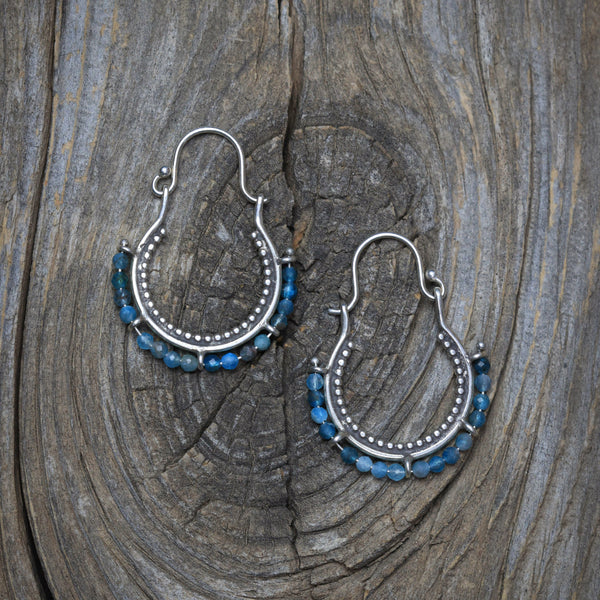 Arco Earrings with Kyanite