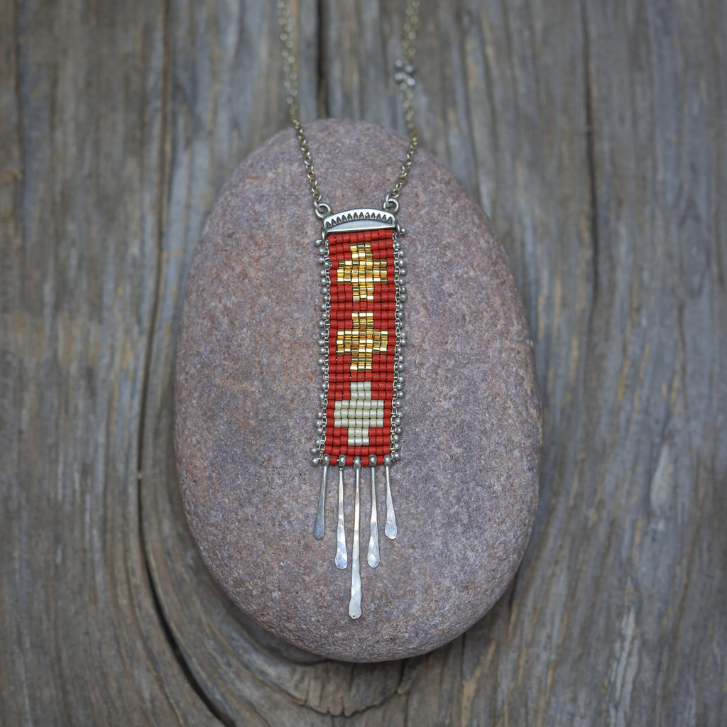 Golondrinas Necklace in Red