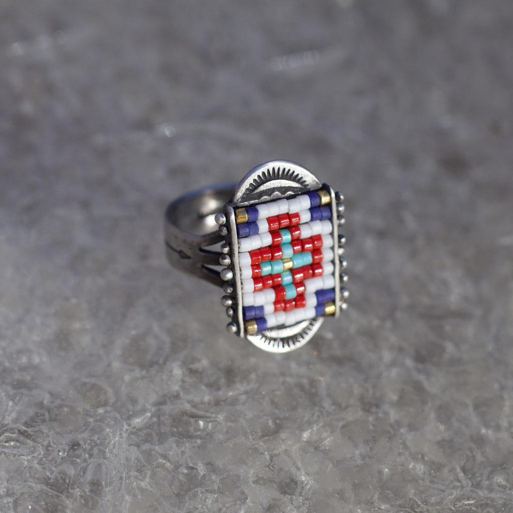 La Reina Cross Ring in Blues, White, and Red