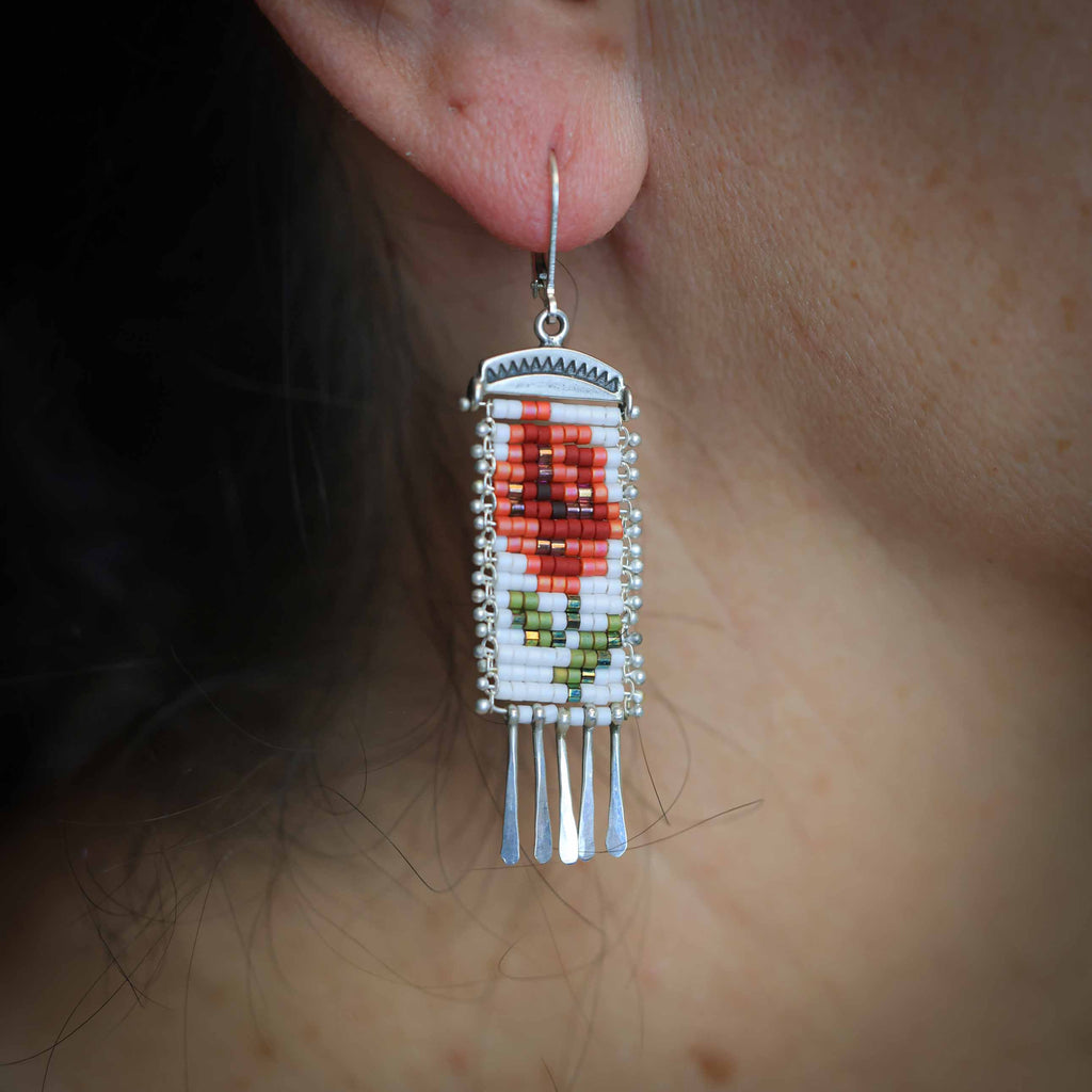 Rosas Earrings in White (ear wire or post)