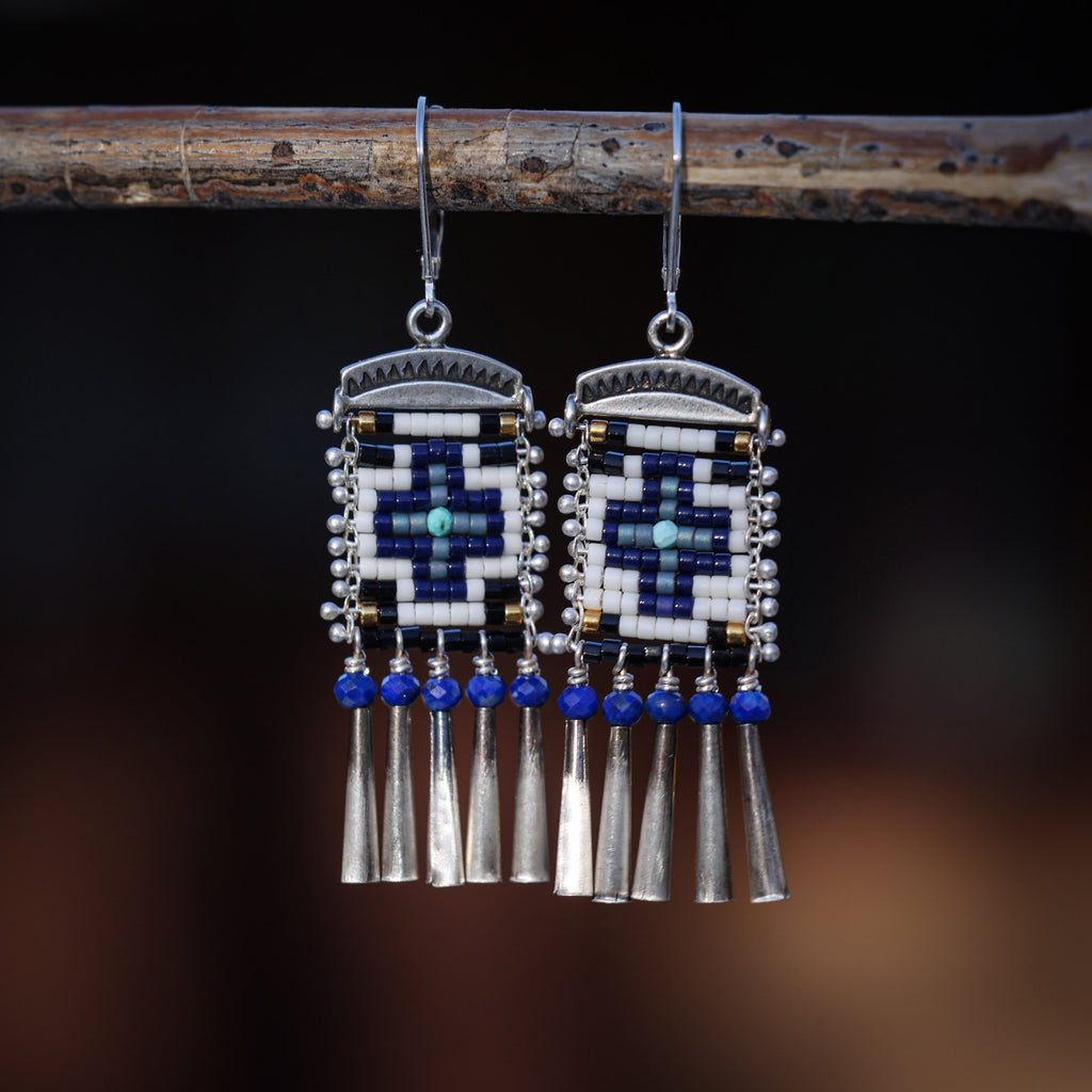 Short Cruces Earrings with Lapis