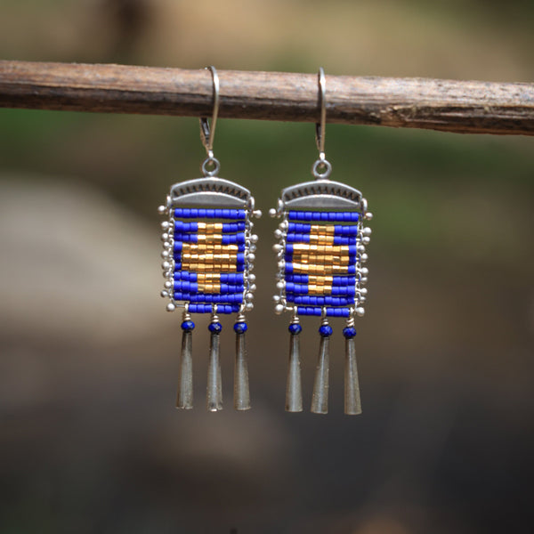 Short Golondrinas Earrings with Lapis