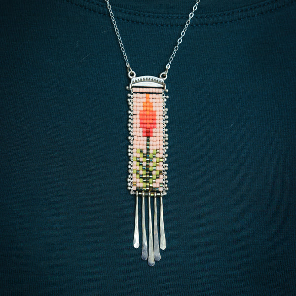 Yucca Necklace in Pink