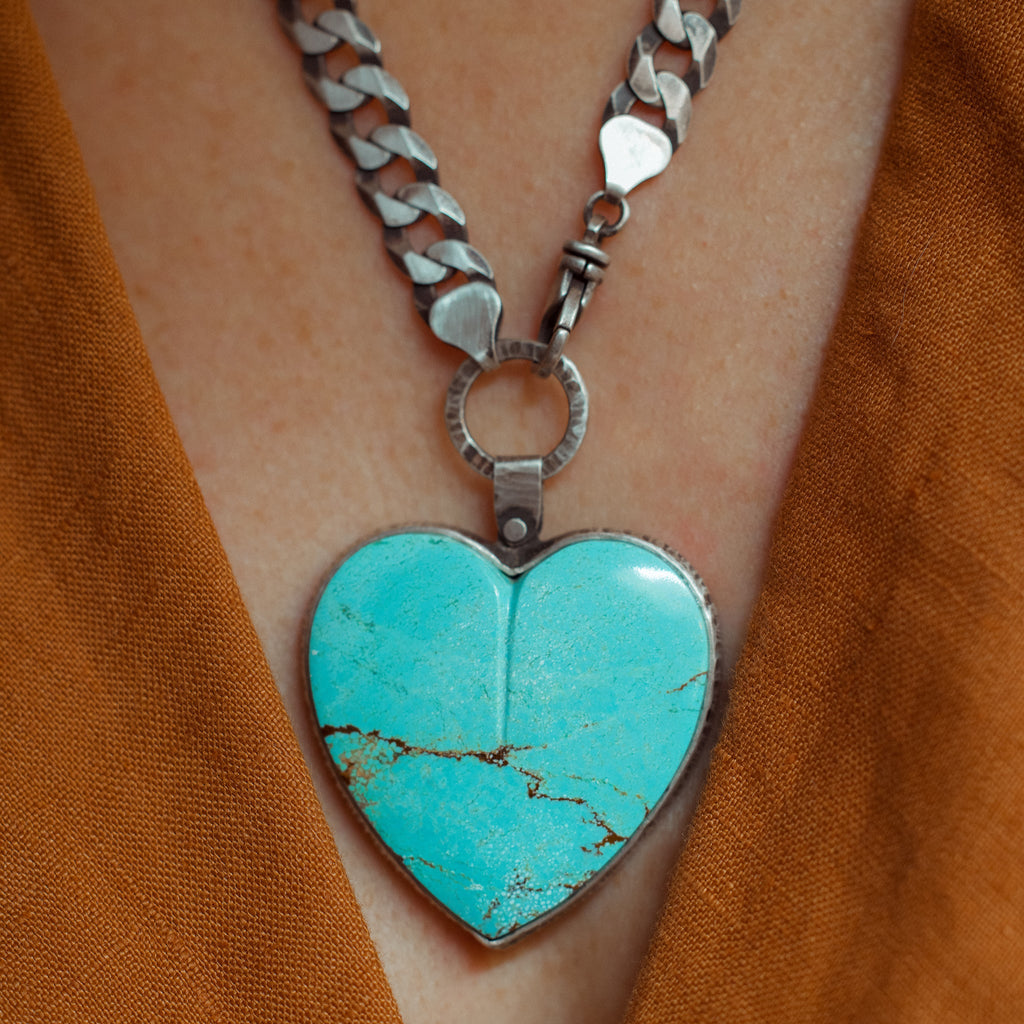 Light Kingman Turquoise Heart Necklace with Curb Chain