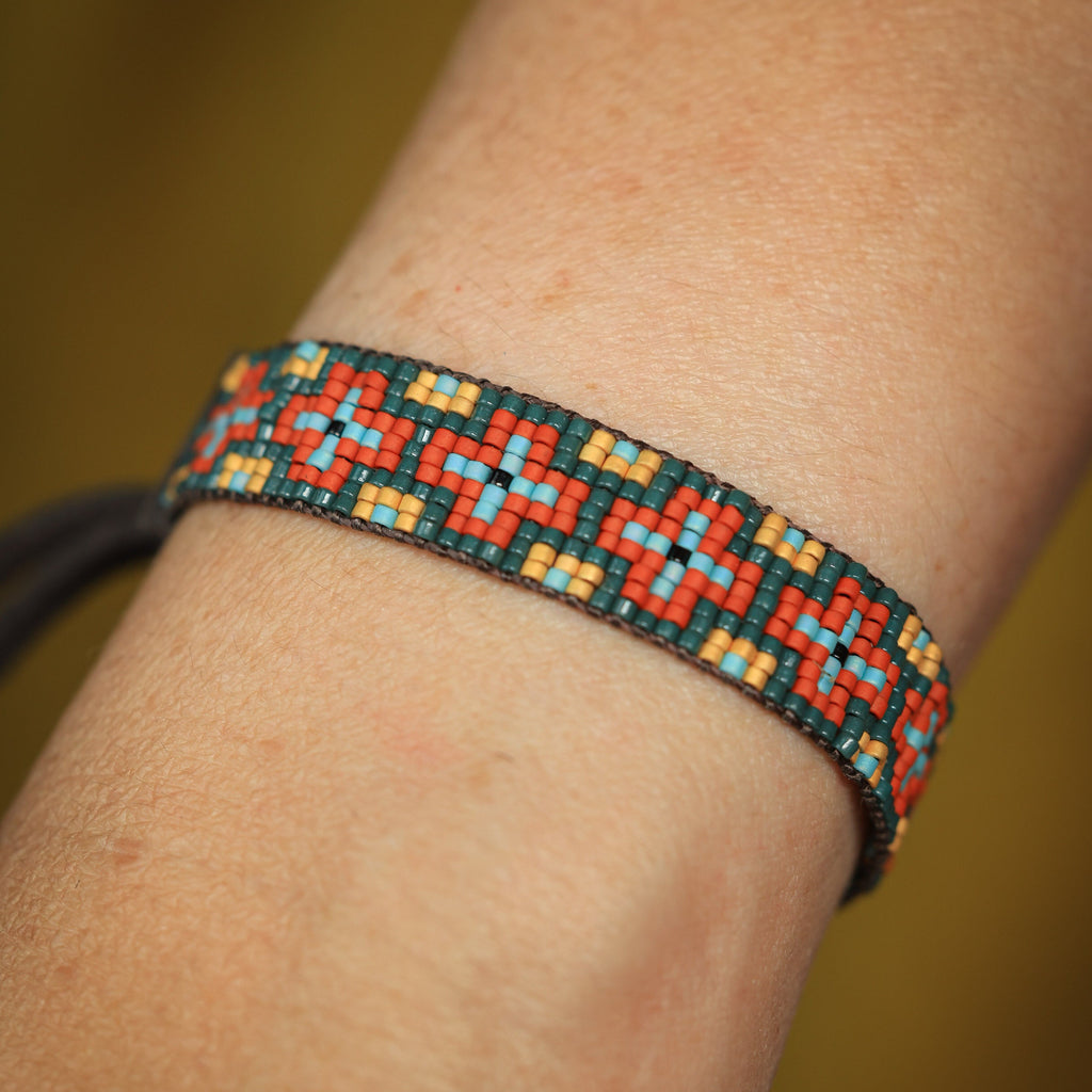 Cruces Bracelet in Forest Green