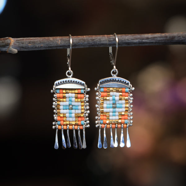 Short Cruces Earrings in Gold & Orange
