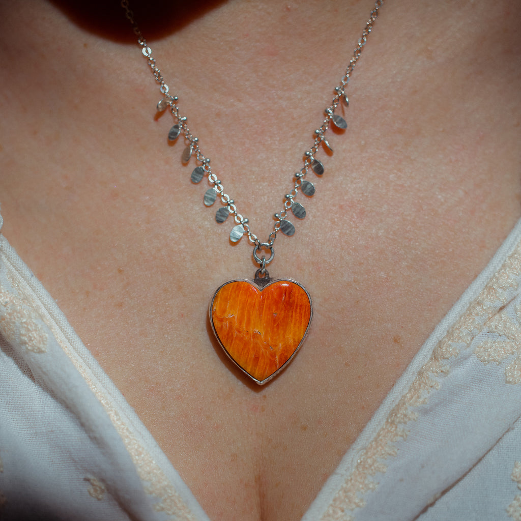 Pétalo Spiny Heart Necklace