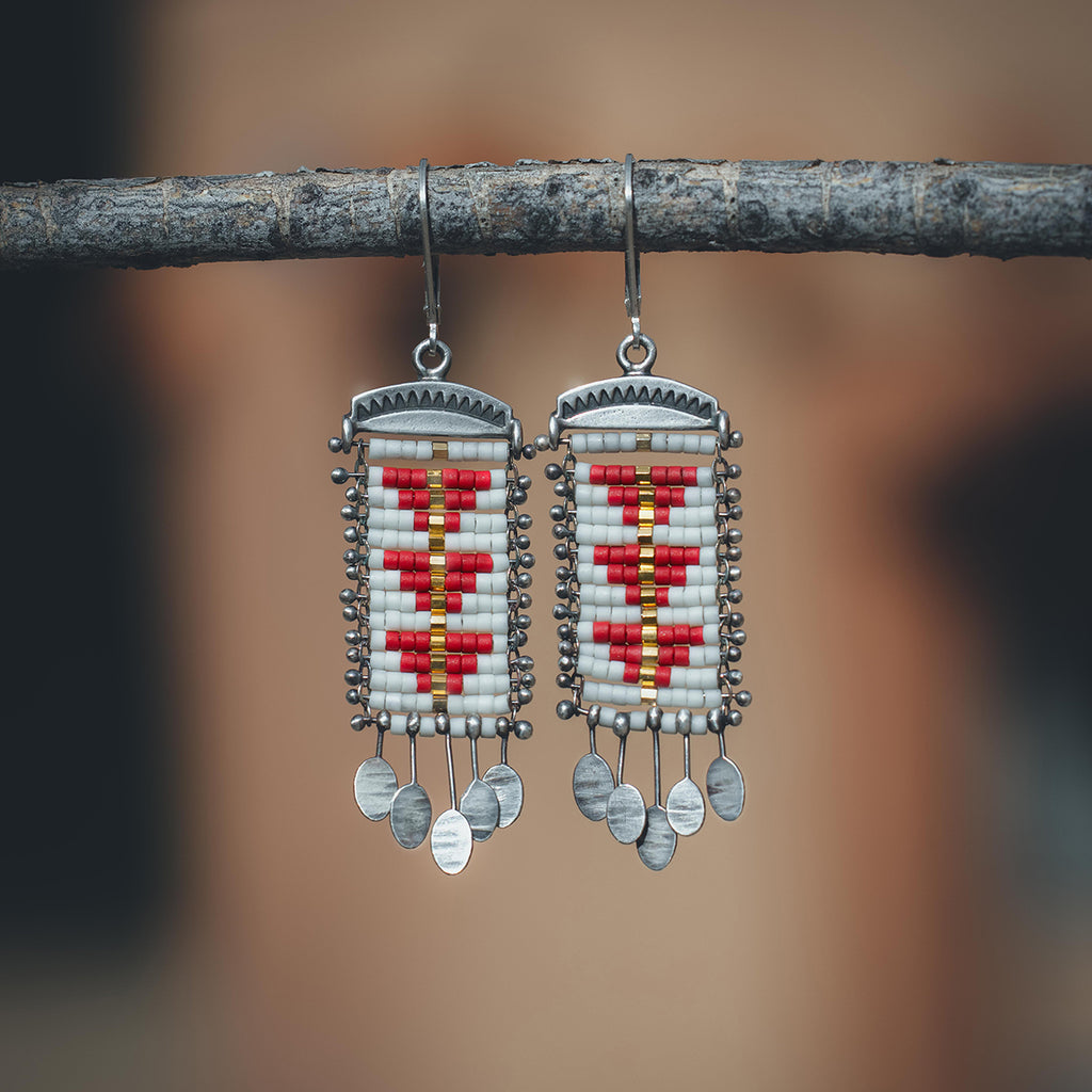 Red and White Sacred Peak Earrings with Paillettes