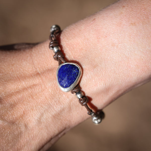 Rose Cut Lapis Seam Bead Bracelet